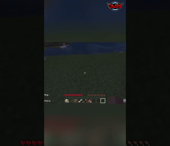 Minecraft: Golem vs Creeper in Dark Village Night Survival! #shorts