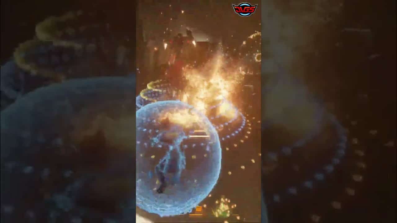 Surviving Epic Boss Battle: Shield Up, Enemies Down! #shorts
