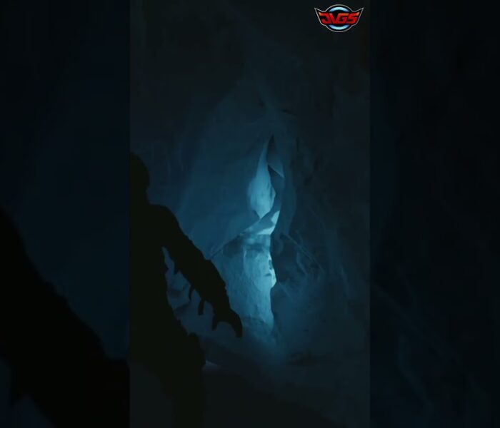 Aphelion – SURVIVE the icy cave! Stealth mission against a deadly creature! #shorts