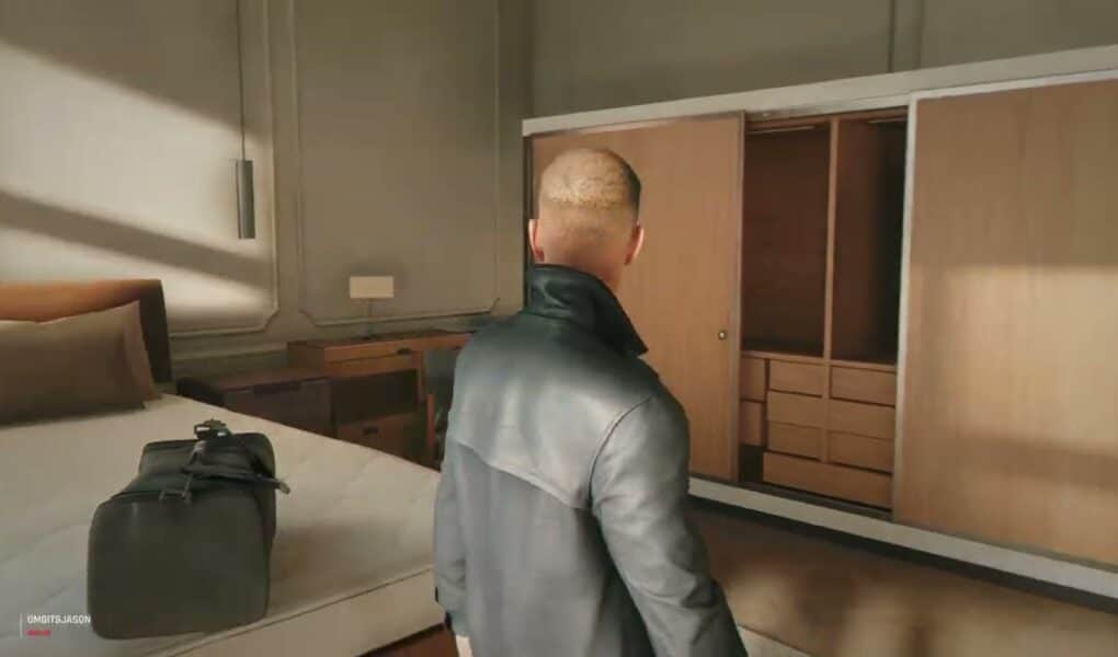 007 First Light – The Needle’s Eye: Make Yourself at Home: Bedroom | Monroe Hacks Cressida Laptop