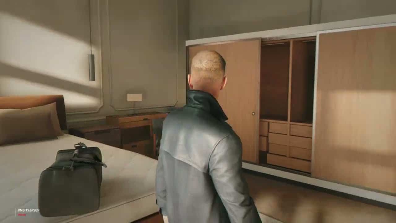 007 First Light – The Needle’s Eye: Make Yourself at Home: Bedroom | Monroe Hacks Cressida Laptop