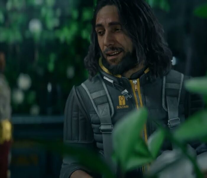 Saros – Biome 4: The Passage: Arjun Devraj Finds Sebastian at The Greenhouse Cutscene | PS5 Pro