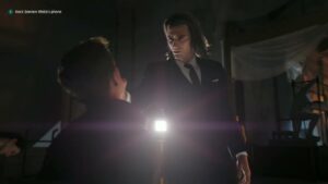 007 First Light – Uninvited: Interrogation: Hack Damien Webb’s Phone | Provoke and Stall Gameplay