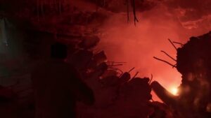 Gears of War: E Day – Act 1 Chapter 1: Maintenance Tunnels: Bloody Transit Worker’s Helmet, Wretches
